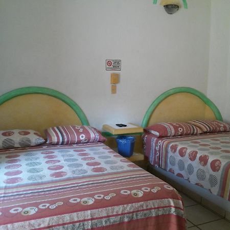 Hotel Sarabi Barra de Navidad Eksteriør bilde