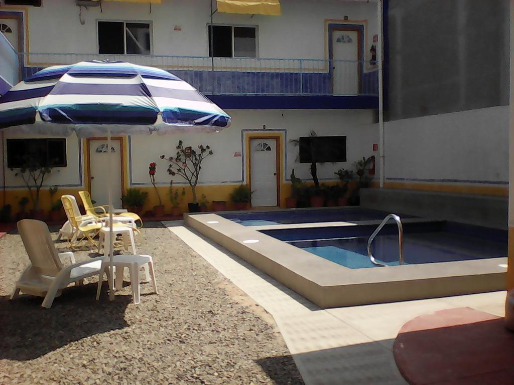 Hotel Sarabi Barra de Navidad Eksteriør bilde
